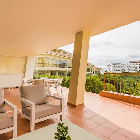 Olas Appartement *